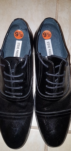 Steve Madden Dress shoes - Picture 2 of 3